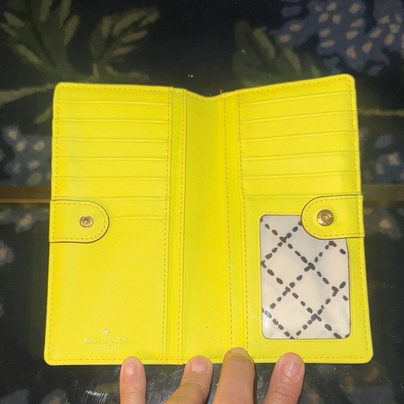 Kate Spade Vibrant Yellow Wallet - Picture 3 of 6